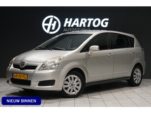 Toyota Verso 1.6 VVT-i Terra + TREKHAAK