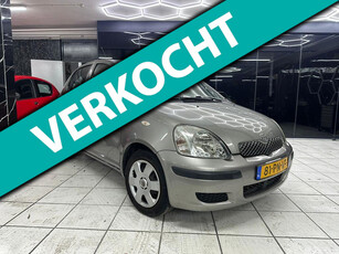 Toyota Yaris 1.3 VVT-i Sol Airco