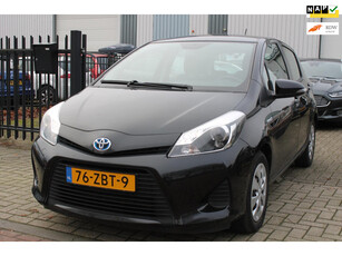 Toyota Yaris 1.5 Full Hybrid Aspiration Clia Cruise Trekhaak!