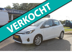 Toyota Yaris 1.5 Full Hybrid Comfort Navi Whiteline Huurkoop Inruil APK Garantie