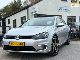 Volkswagen Golf 1.4 TSI GTE PANO|LEDER|VOL!