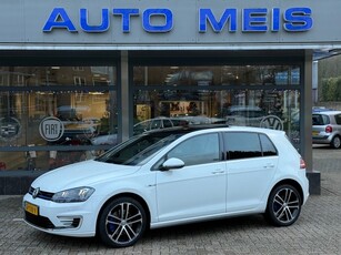 Volkswagen Golf 1.4 TSI GTE Panoramadak Navi Clima Cruise PDC