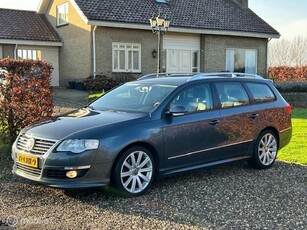 Volkswagen Passat Variant 1.6 TDI R-LINE/LEDER/NAVI