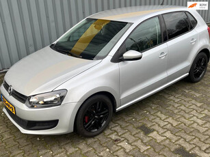 Volkswagen POLO 1.4-16V Comfortline