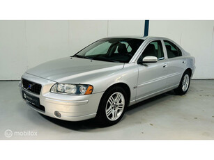 Volvo S60 2.4 Edition 170PK / AUTOMAAT