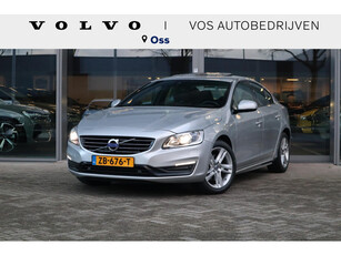 Volvo S60 T2 Polar+ Dynamic | Schuif-/ kanteldak| Verwarmbare voorstoelen| Verwarmbare voorruit| Stuurwielverwarming| trekhaak| Standkachel| Vol Leder|