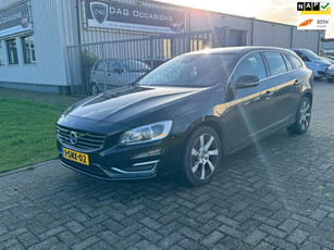 Volvo V60 2.4 D6 AWD Plug-In Hybrid Summum AUTOMAAT|ADAPTIEF CRUISE|NAVI|LEER