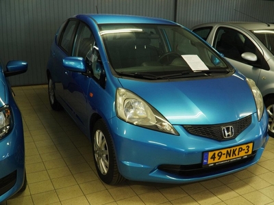 Honda Jazz 1.2 Cool 90PK, Airco, Stuurbekrachtiging, Elektr. Ramen Voor, Lichtmetalen velgen.