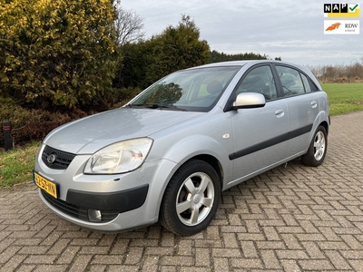 Kia Rio 1.6 CVVT X-ecutive / airco / cruise control /nieuwe apk tot 02-2025! / nap