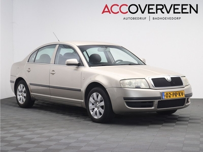 Škoda Superb 1.8 T Comfort | AUTOMAAT | Trekhaak | Clima