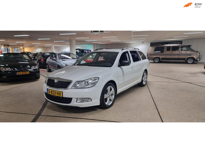 Skoda Octavia Combi 1.8 TSI Elegance 6 bak!