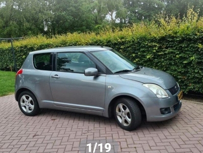 Suzuki swift 1.3. goed rijdend ! gekeurd tot 9 augustus 2024