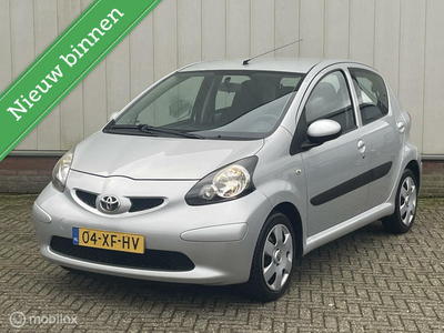 Toyota Aygo 1.0-12V Sport