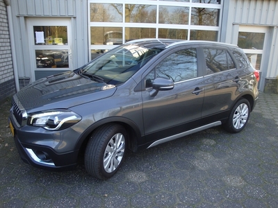 Suzuki S-Cross Benzine