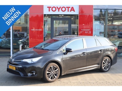 Toyota Avensis Benzine