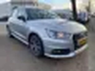 Audi A1 Sportback 1.0 TFSI 5deurs Adrenalin S-Line Airco,Cruisecontrol,Navigatie,Panoramadak