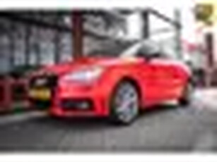 Audi A1 Sportback S-line 1.2 TFSI Ambition Pro Line Business Stoel verwarming Parkeer hulp Aut