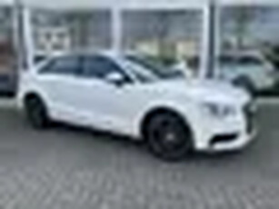 Audi A3 Limousine 1.4 TFSI Attraction 50% deal 5.975,- ACTIE Stoel verwarming / Cruise / Airco / Tre