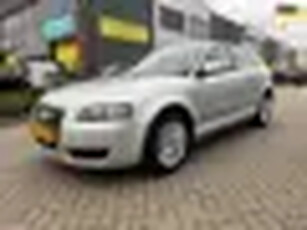 Audi A3 Sportback 1.6 Attraction Pro Line Business