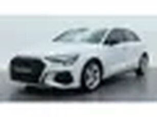 Audi A3 Sportback 30 TFSI S edition Zwart optiek Adaptive cruise PDC