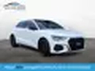 Audi A3 Sportback 45 TFSI e S-line Black Pano (bj 2022)