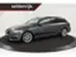 Audi A4 2.0 TFSI quattro Design S Line Panoramadak Zwart Optiek Adaptive cruise Virtual Coc