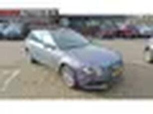 Audi A4 Avant 2.0 TDI Pro Line Business aut LM navi