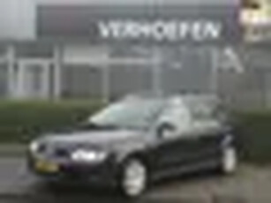 Audi A4 Avant 2.4 MT - AUTOMAAT - STOELVERWARMING - CLIMATE / CRUISE - XENON - ELEKTR RAMEN / SPIEGE