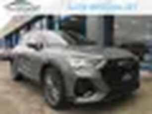 Audi Q3 35 TFSI S-line Black Edition sfeer CarPlay