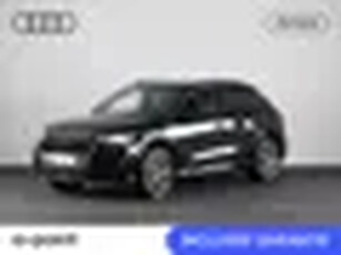 Audi Q3 45 TFSI e S edition 245pk Plug in Hybrid lederen bekleding Adaptieve cruise controle Verwarmbare voorstoelen 20 inch Lichtmetalen velgen