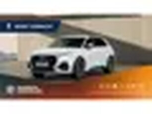 Audi Q3 45 TFSI e S Edition Sonos Adapt. Cruise Trekhaak Adapt. Onderstel Navi Led S L