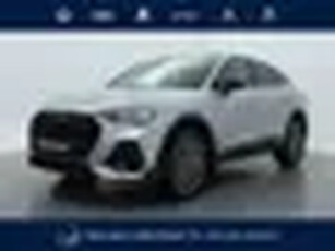 Audi Q3 Sportback 35 TFSI Pro Line business Sportstoelen Panorama dak Zwart optiek