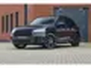 Audi Q5 55 TFSI e quattro Competition Luchtvering Head-up Leder Trekhaak elek.