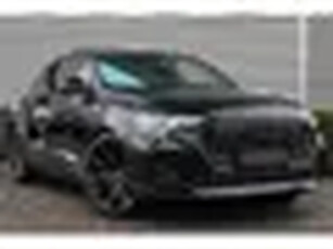 Audi Q8 60 TFSIe Competition MASSAGE+TREKHAAK+PANO+HEAD-UP