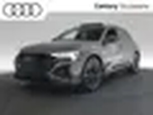 Audi Q8 e-tron S Edition 50 250kw/340pk 95Kwh PANORAMADAK VOL LEDER B&O KEYLESS TREKHAAK