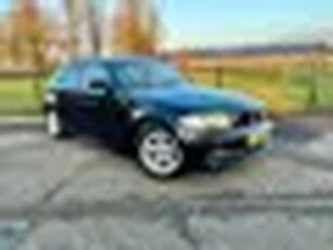 BMW 1-serie 116i / 122pk / Leder / Sportstoelen / Stoelverwarming / Automatische klimaatregeling /