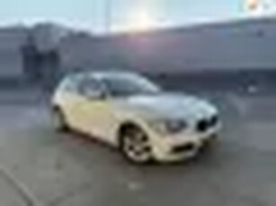 BMW 1-serie 116i Business AUTOMAAT AIRCO 5 dr