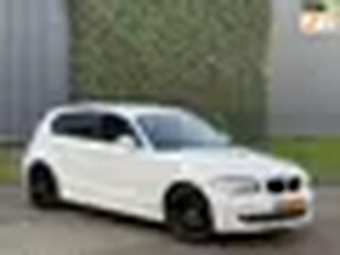 BMW 1-serie 116i Business Line Airco Start/Stop Lmv Electr Ramen Nap Boekjes