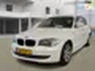 BMW 1-serie 116i High Executive/SCHUIFDAK/XENON/STOELVERW/NAVI/