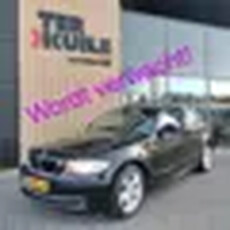 BMW 1-SERIE 118 2.0 AUTOMAAT>Lage Km>BUSINESS LINE