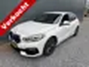 BMW 1-serie 118i 136pk Automaat Executive Edition Sportline 5-drs