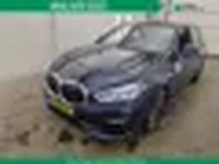 BMW 1-serie 118i 140pk Automaat Sportline Executive Edition Apple CarPlay 17