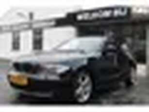 BMW 1-serie 118i / Airco / Cruise control / Elec ramen / Stoelverwarming / parkeersensoren