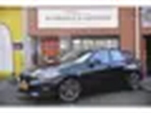 BMW 1-serie 118i Executive Edition Sport Line / Panoramadak / BTW / Dealer Ond / PDC / Cruise