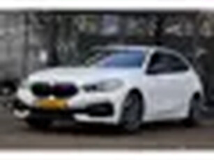 BMW 1-serie 118i Executive EditionAUTCarplayLed