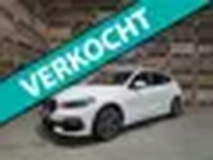 BMW 1-serie 118i High Executive Sport Line Pano LED VCP PDC Trekhaak LM