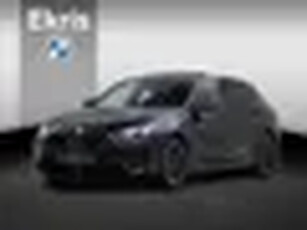 BMW 1 Serie M135i xDrive Full Options Elektr. Verst. Stoelen Panoramadak Sportstoelen Pro Ha