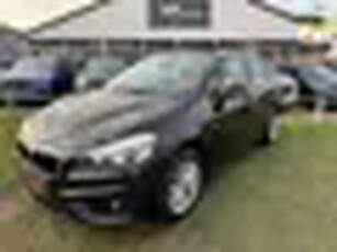 BMW 2-serie Active Tourer 216i Executive PANORAMADAK / NAVIGATIE