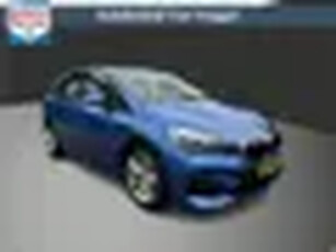 BMW 2 Serie Active Tourer 216i M Pakket navi, trekhaak, cruise