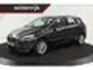 BMW 2-serie Active Tourer 218i Business Edition Head-Up Full LED Navigatie Climate control